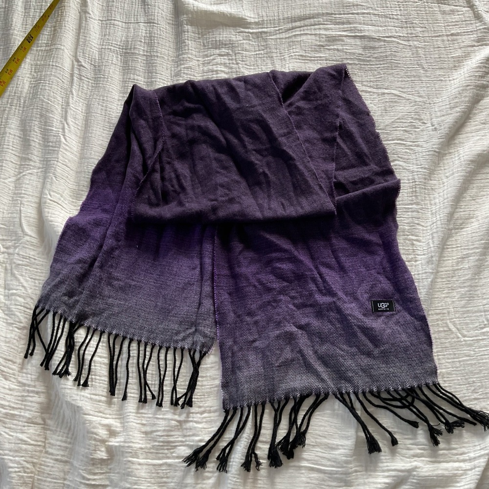UGG Scarf Ombre Purple Fringe Wrap Winter Soft Knit Logo Patch Long